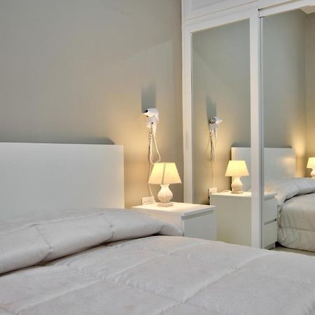 Azure Haven - Gzira Apartments And Penthouse By Shortletsmalta Buitenkant foto