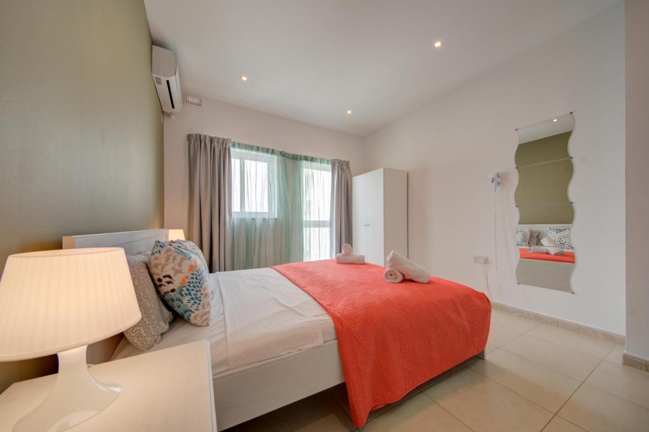 Azure Haven - Gzira Apartments And Penthouse By Shortletsmalta Buitenkant foto