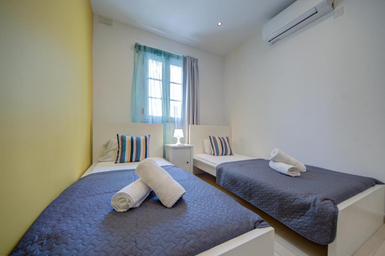 Azure Haven - Gzira Apartments And Penthouse By Shortletsmalta Buitenkant foto
