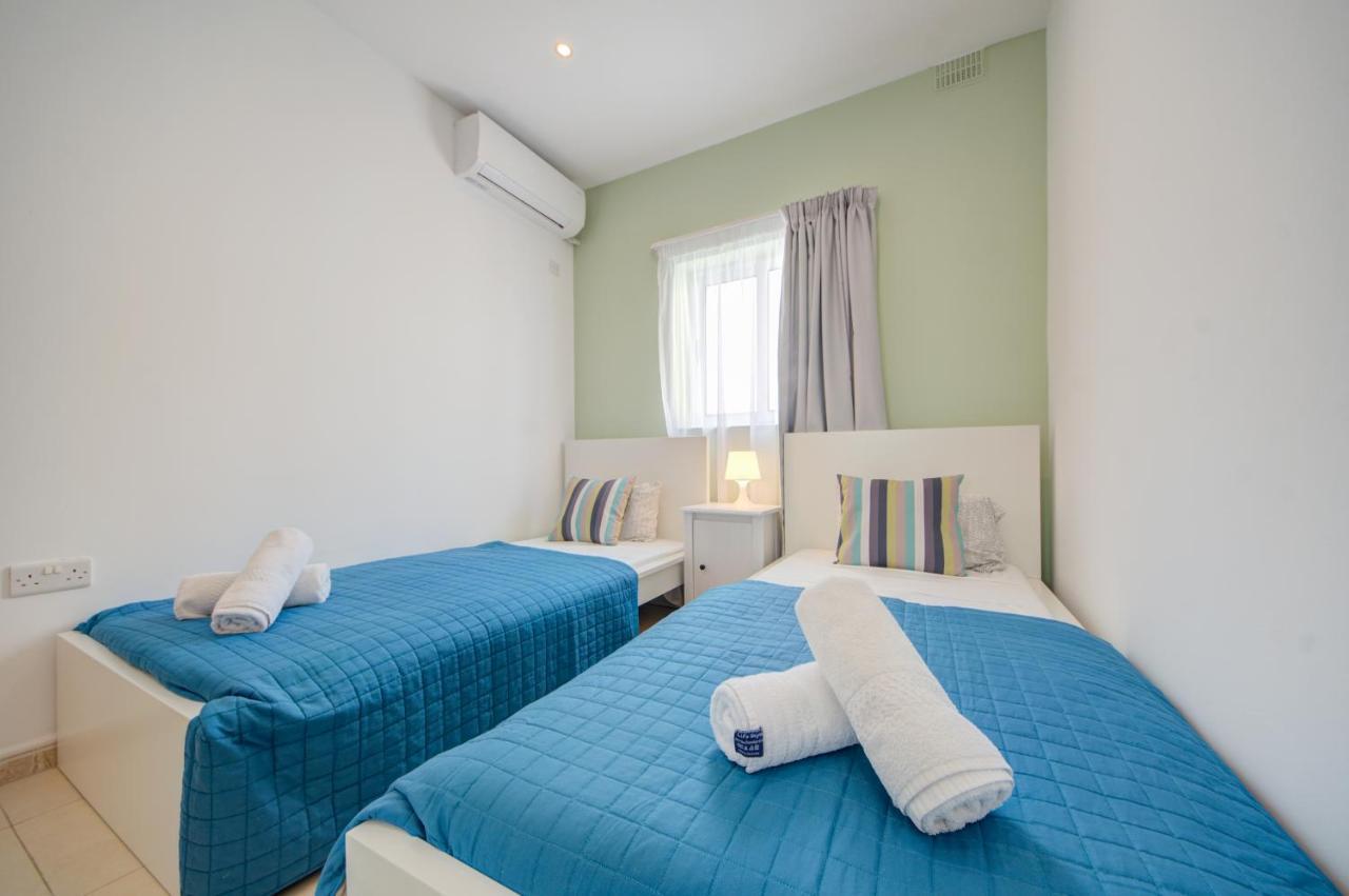 Azure Haven - Gzira Apartments And Penthouse By Shortletsmalta Buitenkant foto