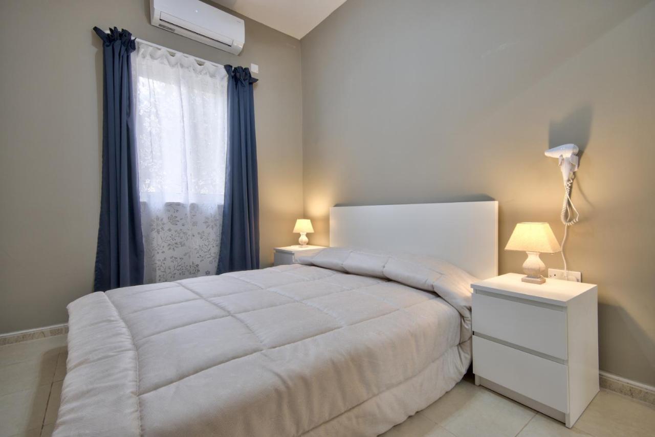 Azure Haven - Gzira Apartments And Penthouse By Shortletsmalta Buitenkant foto